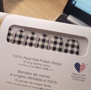 Color Street Nail Strips Plaid About You